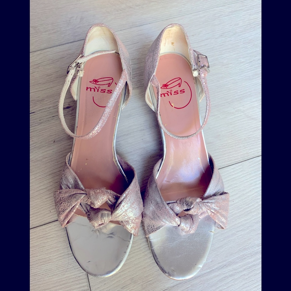 Pink silver leather heels